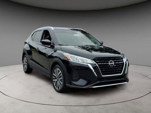 Certified 2024 Nissan Kicks SV FWD image 14