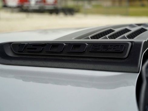 Used 2022 RAM 1500 Laramie w/ Sport Appearance Package image 10