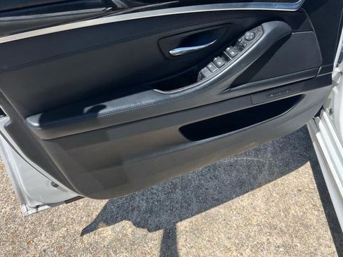 Used 2012 BMW 550i Sedan RWD image 13
