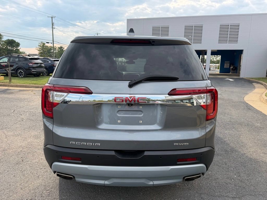 Used 2021 GMC Acadia SLE AWD/4WD image 4