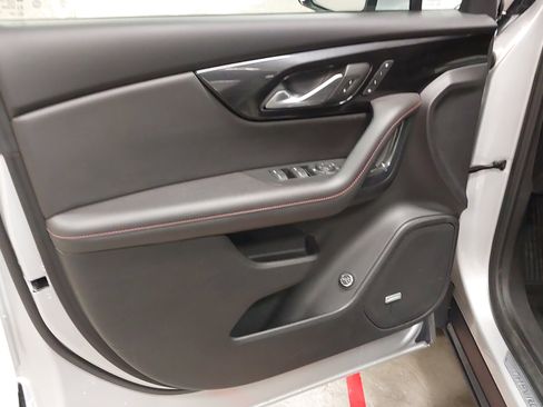 Certified 2022 Chevrolet Blazer RS w/ Enhanced Convenience Package image 24