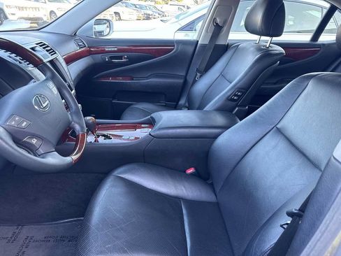 Used 2010 Lexus LS 460 RWD image 14