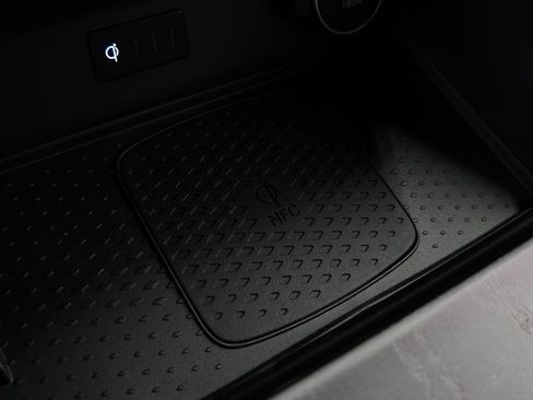 Used 2026 Genesis GV80 3.5T Prestige image 32