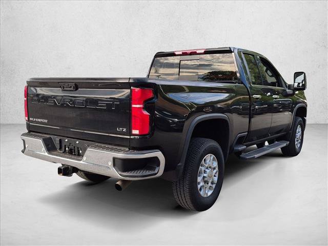 Used 2024 Chevrolet Silverado 2500 LTZ w/ LTZ Plus Package AWD/4WD image 5