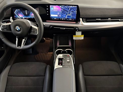 New 2026 BMW X2 xDrive28i w/ Technology Package AWD/4WD image 16