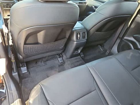 Certified 2025 Hyundai Tucson SEL image 18