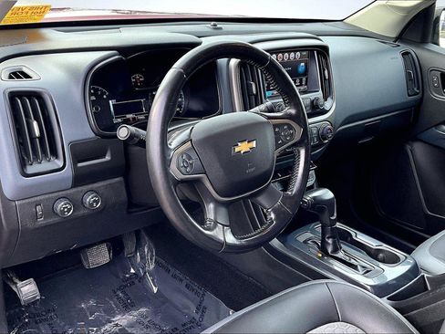 Used 2018 Chevrolet Colorado Z71 image 15