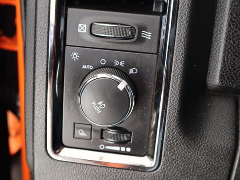 Used 2015 RAM 1500 Sport w/ Ignition Orange Sport Package image 30