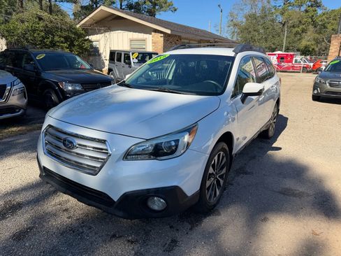 Used 2015 Subaru Outback 2.5i Limited w/ Popular Package #4 image 1