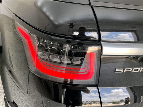 Used 2020 Land Rover Range Rover Sport HSE AWD/4WD image 36