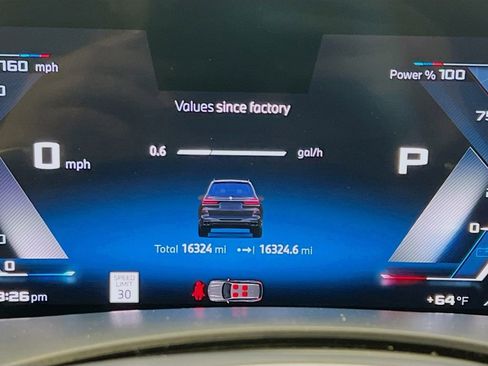 Used 2025 BMW X7 M60i w/ Executive Package image 12