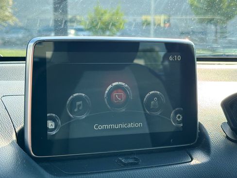 Used 2016 Scion iA FWD image 9