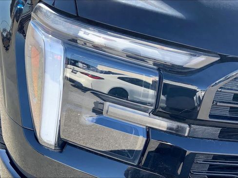 New 2025 Ford F150 Platinum w/ Equipment Group 702A High image 13