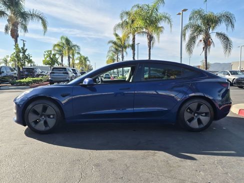 Used 2021 Tesla Model 3 Standard Range Plus RWD image 7