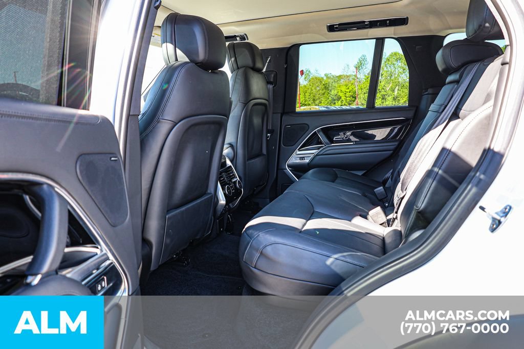 Used 2023 Land Rover Range Rover SE AWD/4WD image 18