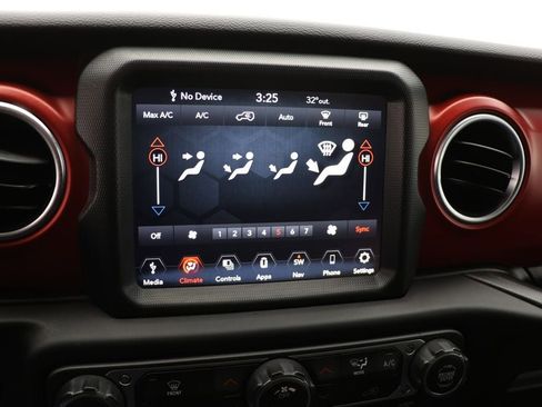 Used 2023 Jeep Wrangler Unlimited Rubicon image 21