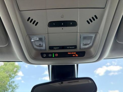 Used 2024 Chevrolet Blazer LT w/ Convenience Package AWD/4WD image 34