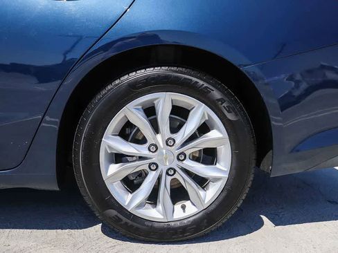 Used 2020 Chevrolet Malibu LT FWD image 10