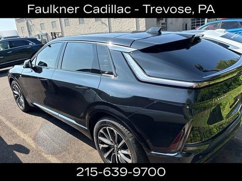 Certified 2024 Cadillac Lyriq Sport w/ LPO, Floor Liner Package AWD/4WD image 2