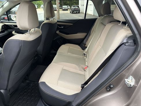Used 2021 Subaru Outback Premium AWD/4WD image 11
