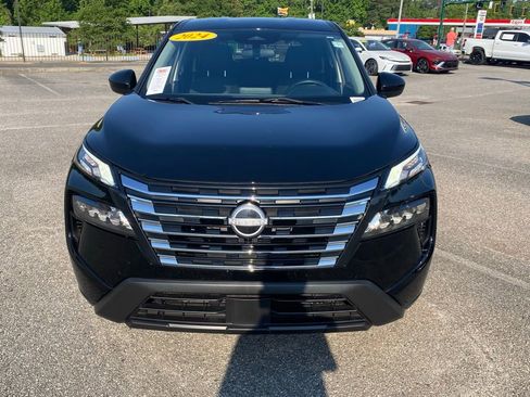 Used 2024 Nissan Rogue SV FWD image 18