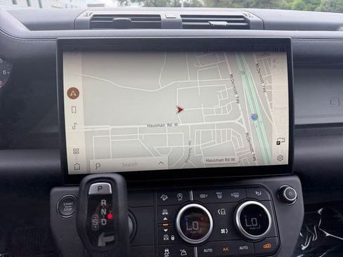 New 2026 Land Rover Defender 130 X-Dynamic SE AWD/4WD image 20