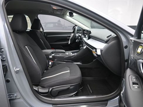 New 2026 Hyundai Sonata SEL FWD image 31