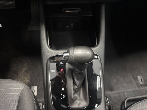 Used 2018 Kia Forte LX w/ LX Popular Package image 18