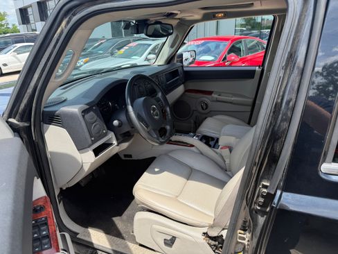 Used 2006 Jeep Commander Limited w/ Trailer Tow Group IV AWD/4WD image 10