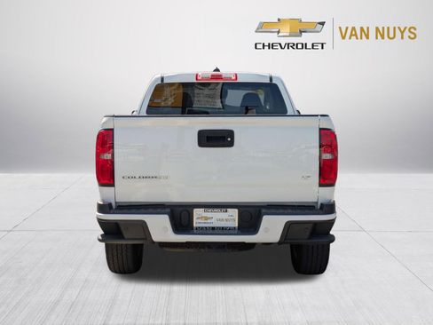 Used 2022 Chevrolet Colorado LT w/ Fleet Safety Package RWD image 6