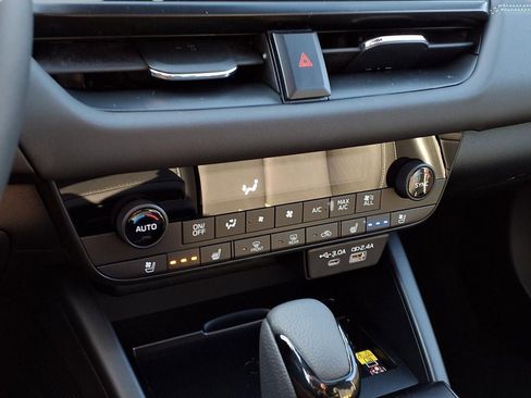 New 2026 Subaru Outback Touring XT image 5