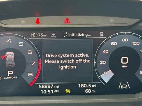 Used 2023 Audi Q3 2.0T Premium image 16