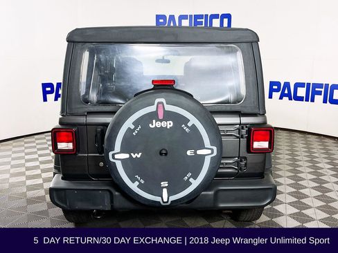 Used 2018 Jeep Wrangler Unlimited Sport AWD/4WD image 7