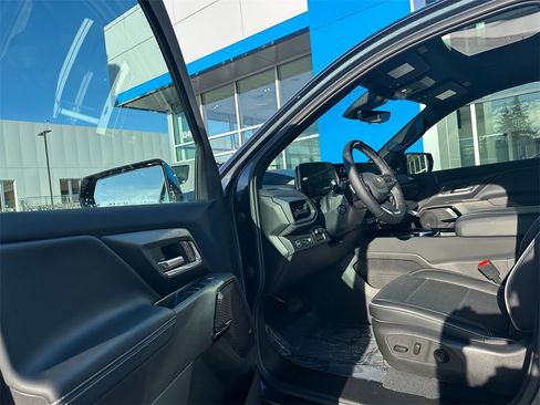 Used 2026 Chevrolet Silverado EV LT image 20