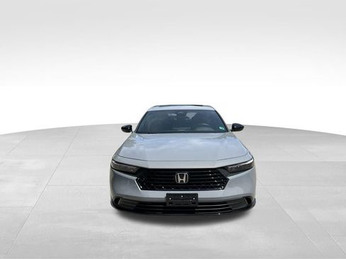 Used 2024 Honda Accord Sport image 8