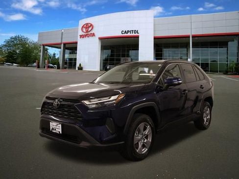 Certified 2025 Toyota RAV4 XLE w/ Convenience Package AWD/4WD image 7