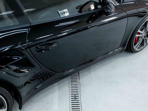 Used 2012 Porsche 911 Turbo image 16