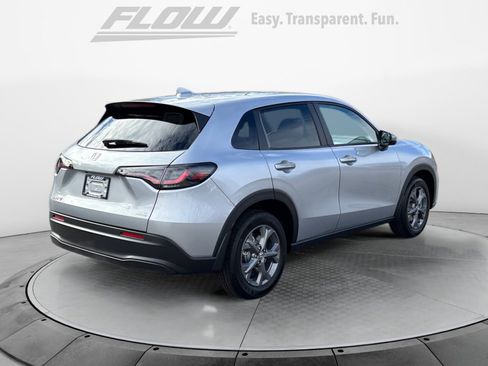 New 2026 Honda HR-V LX image 7