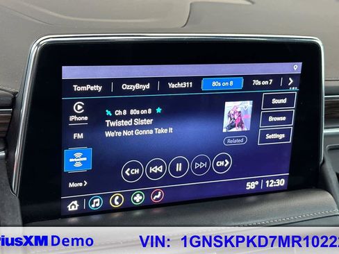 Used 2021 Chevrolet Tahoe Z71 w/ Z71 Signature Package image 35