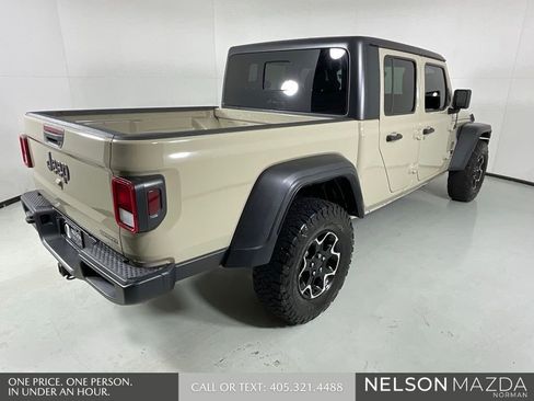 Used 2020 Jeep Gladiator Sport w/ Quick Order Package 24S image 6