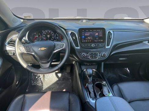 Used 2024 Chevrolet Malibu LT FWD image 12