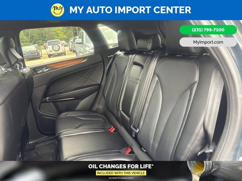 Used 2019 Lincoln MKC Reserve AWD/4WD image 22