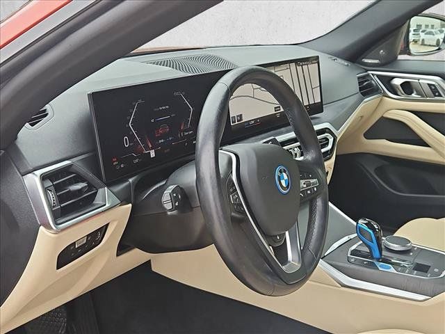 Used 2023 BMW i4 eDrive40 w/ Premium Package RWD image 10