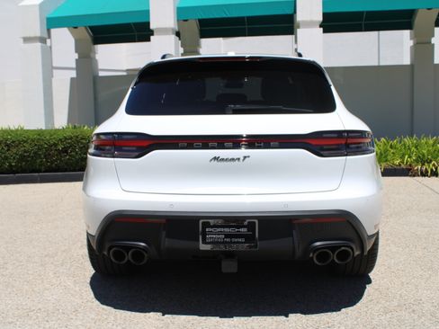 Certified 2026 Porsche Macan Turbo AWD/4WD image 6
