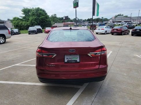 Used 2019 Ford Fusion S image 5