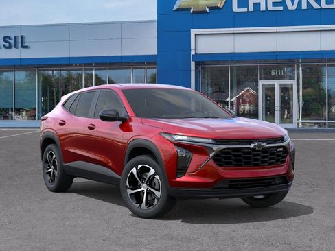New 2026 Chevrolet Trax RS w/ Driver Confidence Package FWD image 7