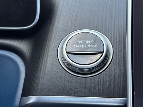 Used 2025 Mercedes-Benz S 63 AMG S image 35