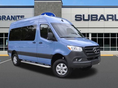 Used 2023 Mercedes-Benz Sprinter 2500 image 3