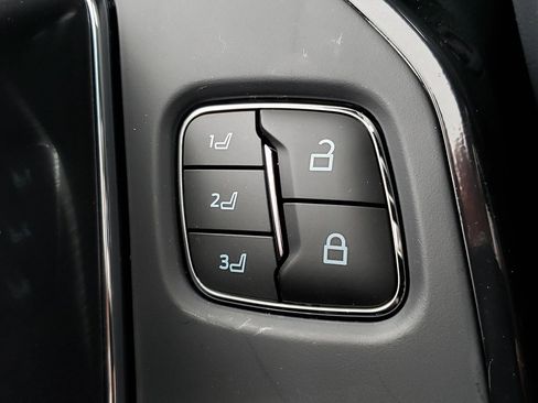 New 2025 Ford F150 Lightning Platinum image 27