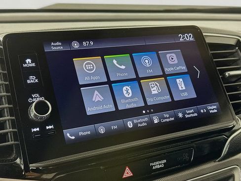 Used 2025 Honda Ridgeline Sport image 22